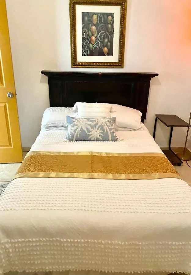 Guest house Great Savannah Guesthouse Sabana Grande